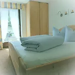 Gaestehaus Martha Λάνγκενφελντ