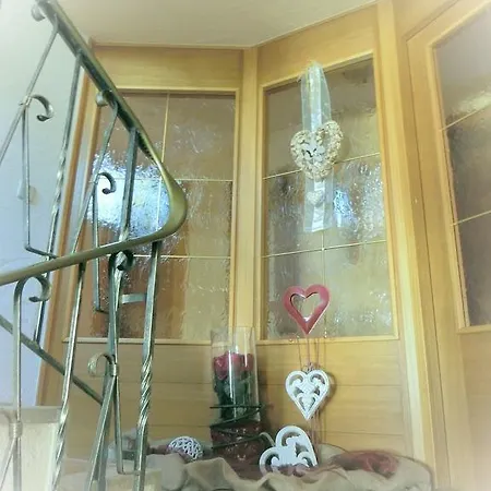 Gaestehaus Martha Bed & Breakfast 4*