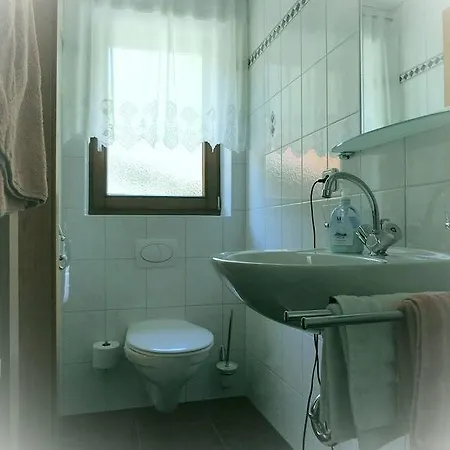 Gaestehaus Martha Bed & Breakfast