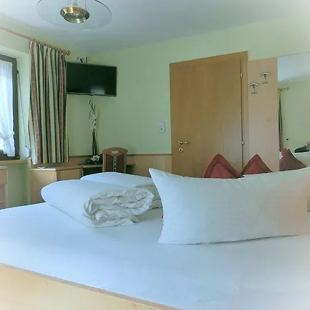 Bed & Breakfast Gaestehaus Martha