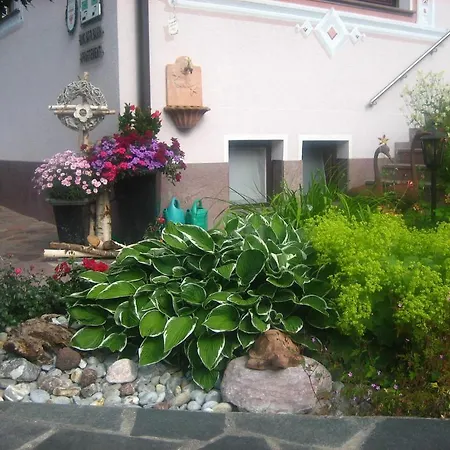 Gaestehaus Martha 4*