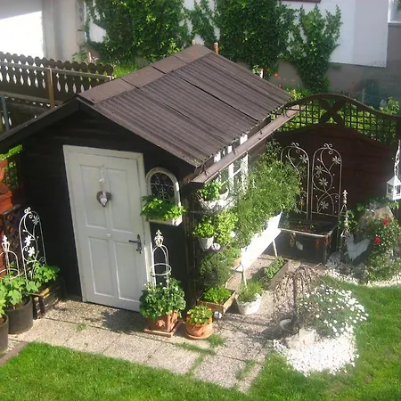 Gaestehaus Martha Bed & Breakfast 4*