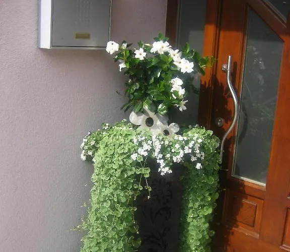 Gaestehaus Martha 4*