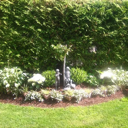 호텔 Gaestehaus Martha 4*