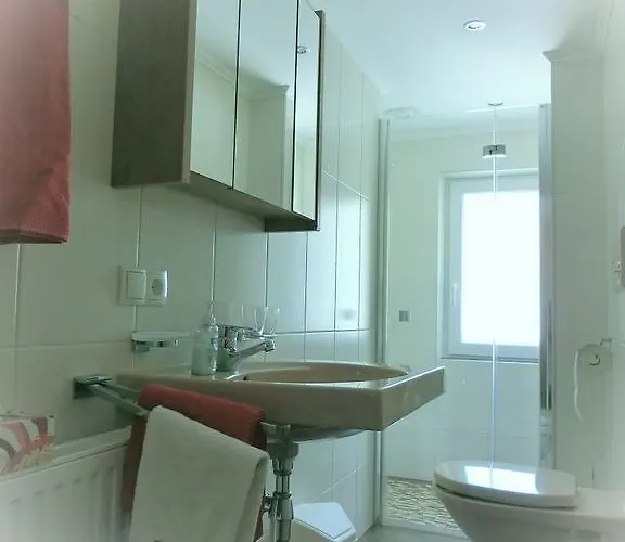 Gaestehaus Martha מלון לאנגנפלד