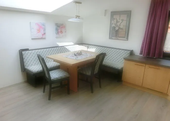 Gaestehaus Martha מלון